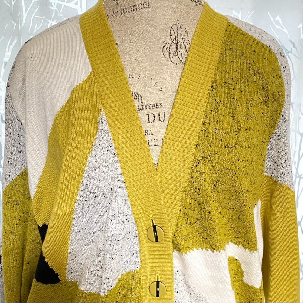 Vintage Patrizia by Mondi green gray white print knit button up cardigan sweater - Picture 4 of 10